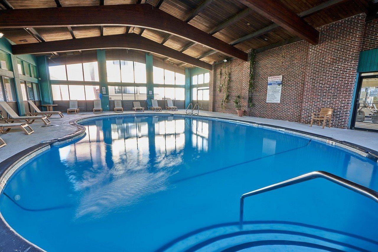 Riverview Inn & Suites Somerset Bagian luar foto