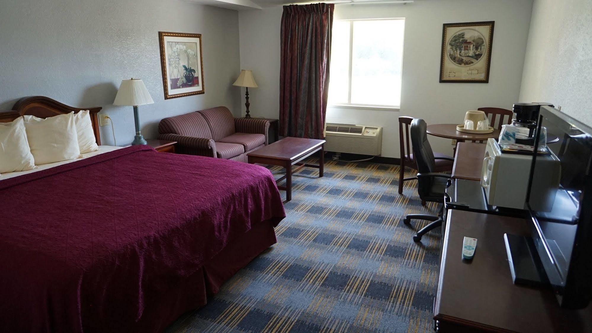 Riverview Inn & Suites Somerset Bagian luar foto